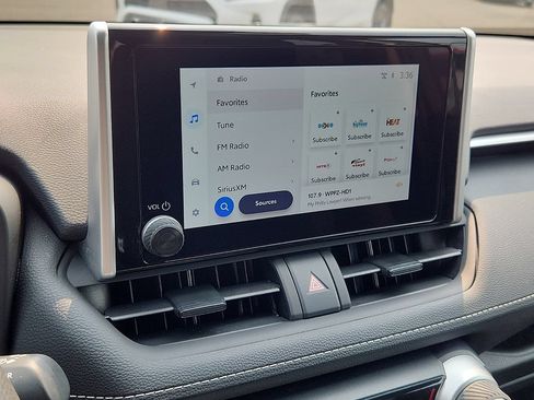 Certified 2025 Toyota RAV4 XLE FWD image 18