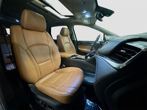 Used 2019 Buick Enclave Premium w/ Experience Buick Package image 39