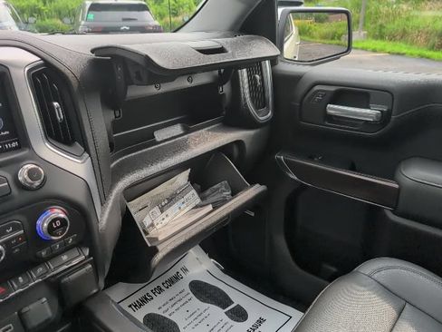 Used 2021 GMC Sierra 1500 SLT w/ SLT Premium Plus Package AWD/4WD image 23