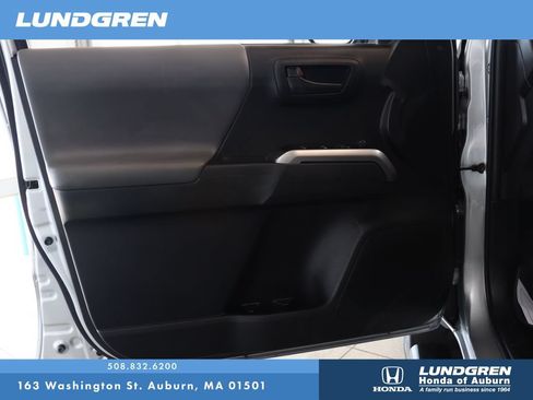 Used 2023 Toyota Tacoma SR5 w/ Technology Package AWD/4WD image 9