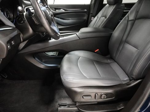 Used 2023 Buick Enclave Essence w/ Experience Buick Package image 12