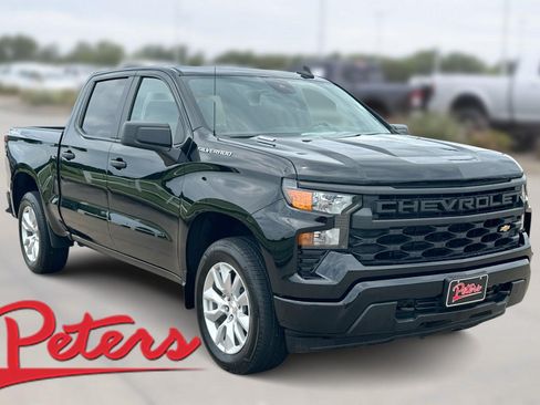 Used 2025 Chevrolet Silverado 1500 Custom AWD/4WD image 1