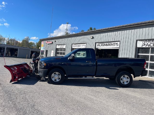 Used 2023 RAM 2500 Tradesman AWD/4WD image 4