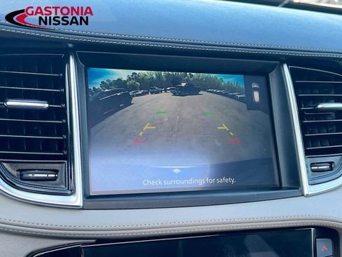 Used 2023 INFINITI QX50 Luxe FWD image 17