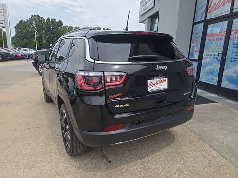 Used 2023 Jeep Compass Limited w/ Sun and Sound Group AWD/4WD image 9