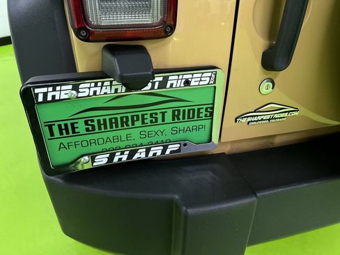 Used 2014 Jeep Wrangler Unlimited Sport w/ Quick Order Package 24S AWD/4WD image 12
