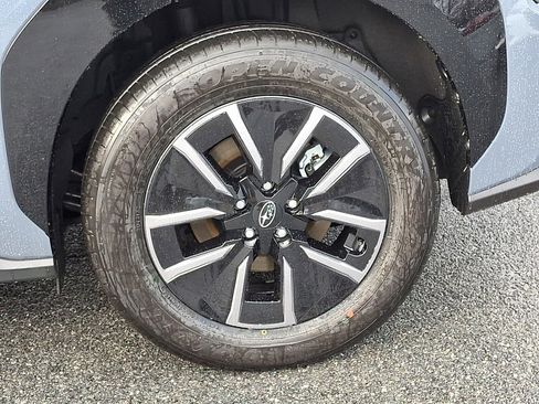 New 2026 Subaru Solterra Premium image 5