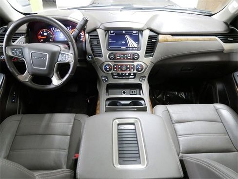 Used 2016 GMC Yukon Denali w/ Open Road Package image 12