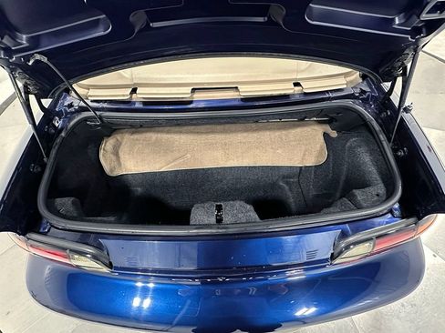 Used 2002 Chevrolet Camaro Z28 w/ SS Performance/Appearance Pkg RWD image 41