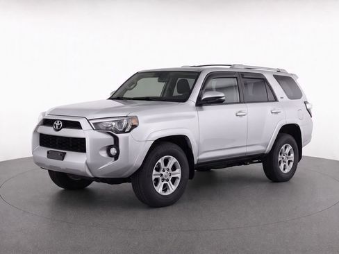 Used 2016 Toyota 4Runner SR5 Premium AWD/4WD image 2