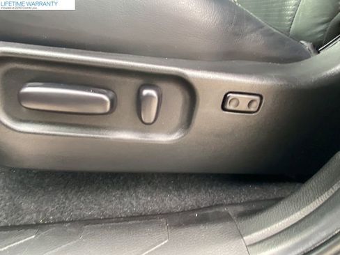 Used 2023 Toyota Tacoma Limited image 19