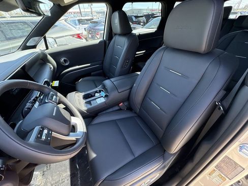 New 2026 Hyundai Palisade Calligraphy AWD/4WD image 13