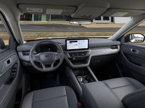 New 2026 Ford Explorer Active image 32