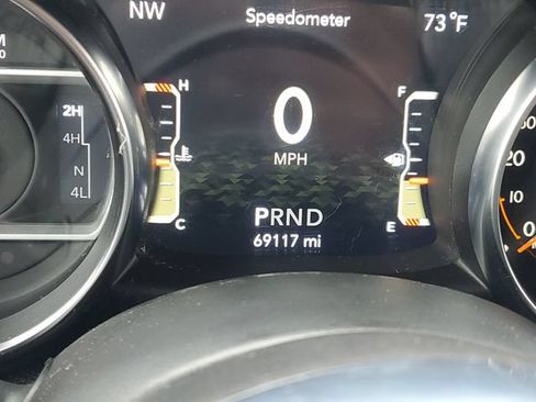 Used 2021 Jeep Wrangler Unlimited Sahara AWD/4WD image 21