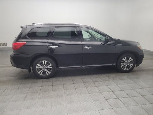Used 2019 Nissan Pathfinder S FWD image 10