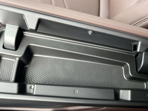 Used 2025 BMW X1 xDrive28i w/ Technology Package image 14