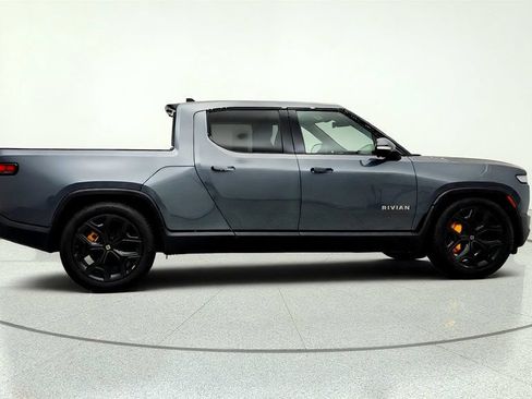 Used 2022 Rivian R1T Adventure AWD/4WD image 4