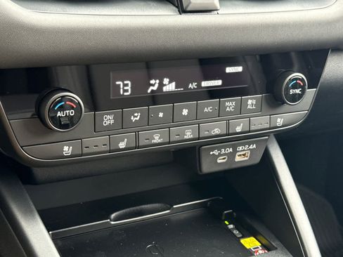 New 2026 Subaru Outback Touring image 22