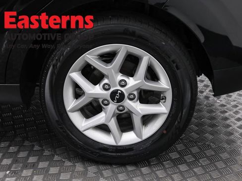 Used 2025 Kia Soul LX w/ LX Technology Package FWD image 33