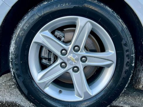 Used 2020 Chevrolet Malibu LS image 26