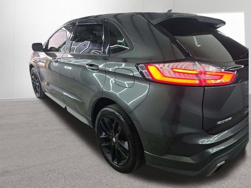 Used 2019 Ford Edge ST w/ Convenience Package AWD/4WD image 3