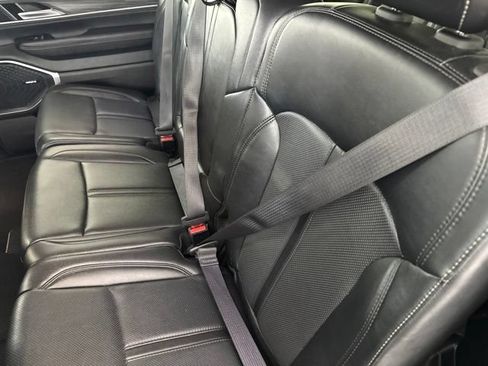 Used 2024 Jeep Wagoneer L Series II w/ Flexible Seating Group AWD/4WD image 24