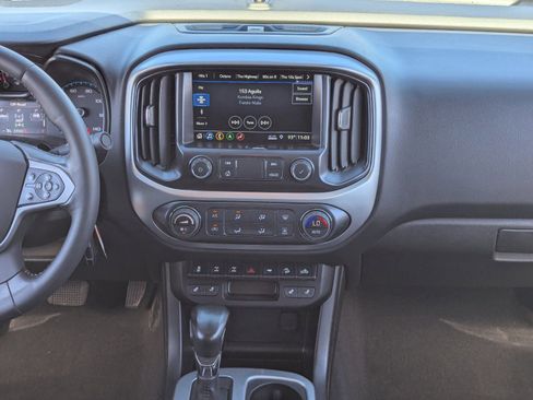 Used 2022 Chevrolet Colorado ZR2 image 17