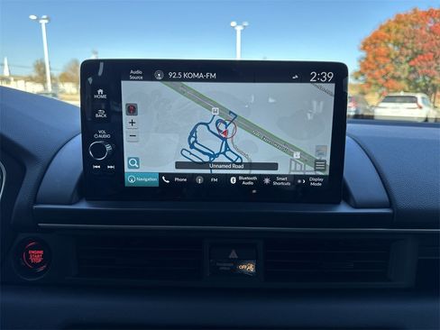 New 2025 Honda Pilot Touring image 18