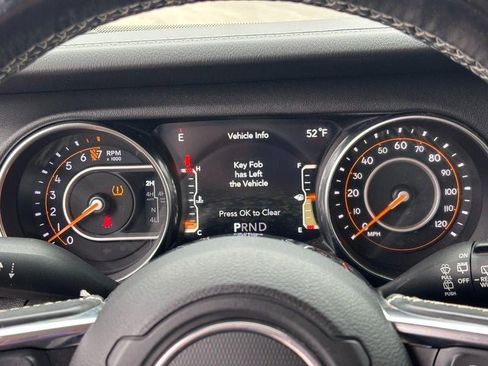 Used 2019 Jeep Wrangler Unlimited Sahara w/ Dual Top Group image 18