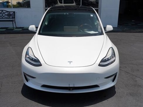 Used 2019 Tesla Model 3 RWD image 23