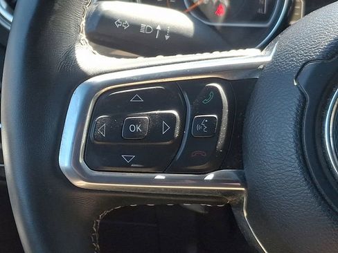 Used 2022 Jeep Wrangler Unlimited Sahara w/ Cold Weather Group AWD/4WD image 21
