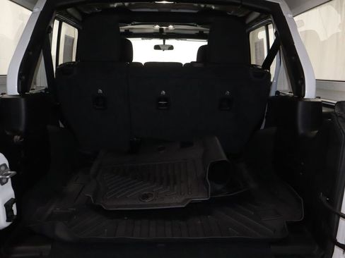 Used 2021 Jeep Wrangler Unlimited Sport AWD/4WD image 16