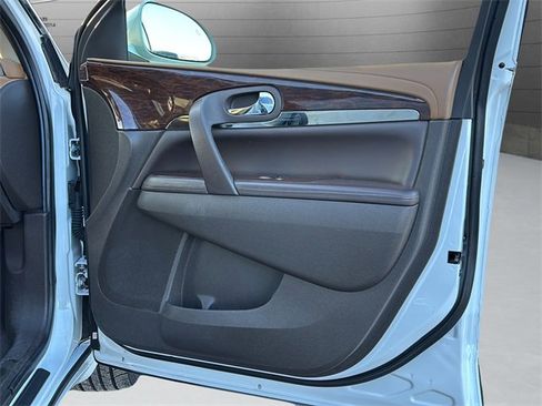 Used 2017 Buick Enclave Leather image 29