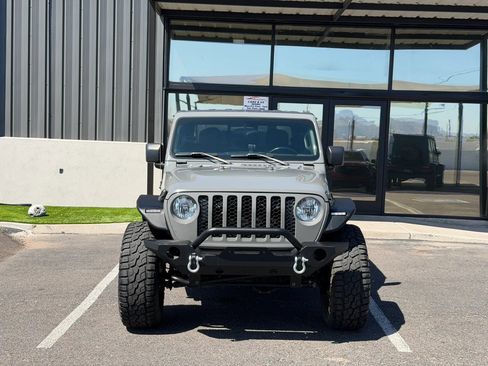 Used 2020 Jeep Gladiator Sport w/ Quick Order Package 24S AWD/4WD image 13