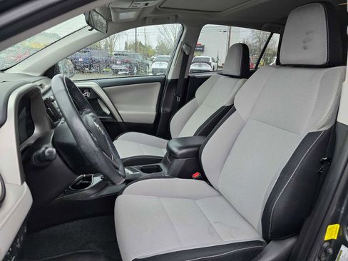 Used 2018 Toyota RAV4 Adventure image 22