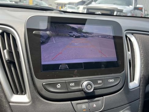 Used 2024 Chevrolet Malibu LT FWD image 39
