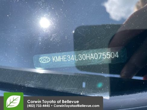 Used 2017 Hyundai Sonata Limited w/ Ultimate Package 02 FWD image 43