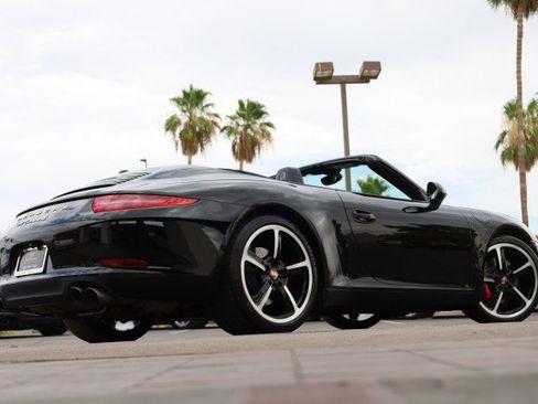 Used 2015 Porsche 911 Carrera S RWD image 20