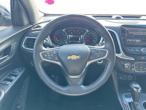 Used 2018 Chevrolet Equinox Premier image 13