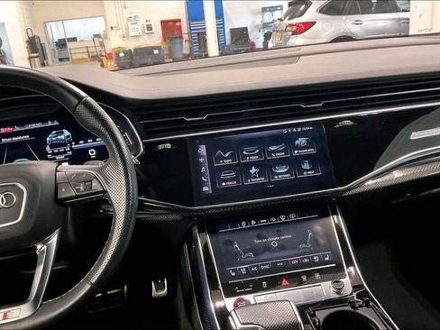 Used 2022 Audi SQ8 Prestige image 6