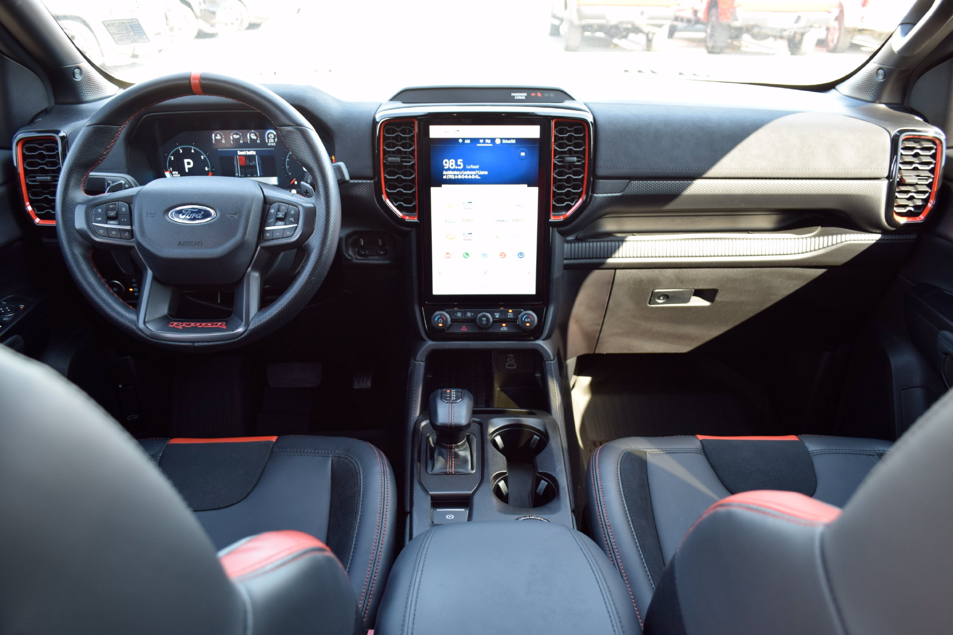 Used 2024 Ford Ranger Raptor AWD/4WD image 5