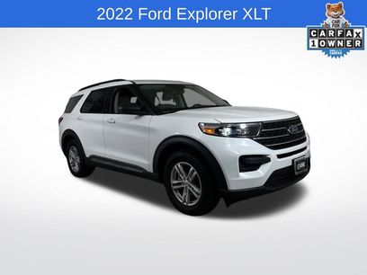 Used 2022 Ford Explorer XLT w/ Class IV Trailer Tow Package