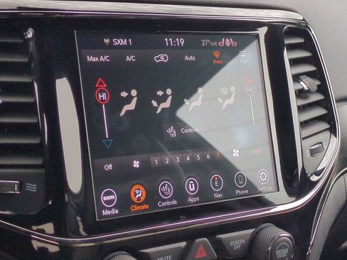 Used 2020 Jeep Grand Cherokee Limited X image 35