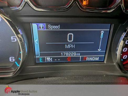 Used 2015 Chevrolet Suburban LTZ AWD/4WD image 18