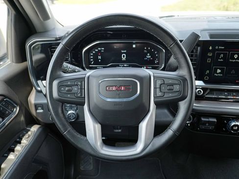 Used 2025 GMC Sierra 1500 SLT AWD/4WD image 34