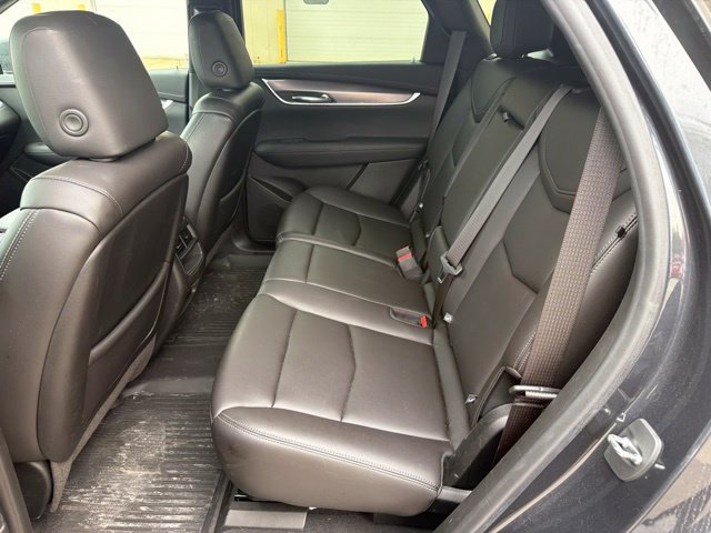 Used 2021 Cadillac XT5 Luxury AWD/4WD image 16