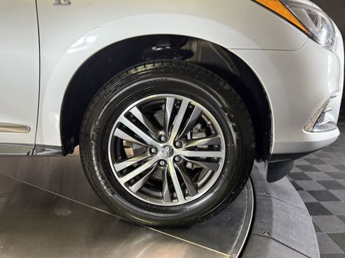 Used 2018 INFINITI QX60 Luxe AWD/4WD image 9