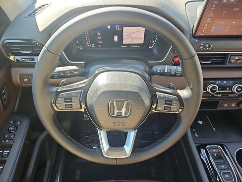 New 2026 Honda Pilot image 17