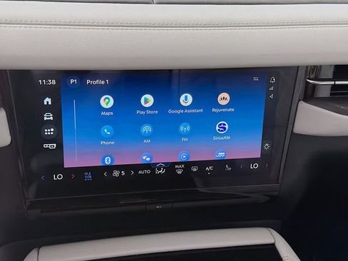 New 2026 Lincoln Navigator L Black Label AWD/4WD image 16