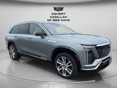 New 2026 Cadillac Vistiq Luxury w/ LPO, Floor Liner Package